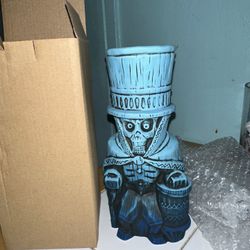 Disneyland Trader Sam’s Enchanted Tiki Bar Hatbox Ghost Tiki Mug 3rd Edition