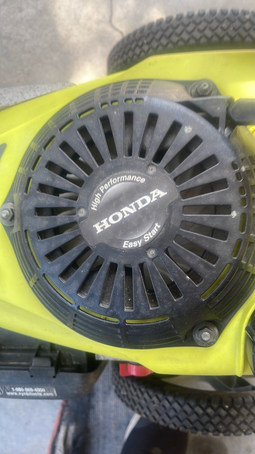 Honda Pressure Washer In Excellent Conditions To Hose One Of Them They May Not Be Good But It Comes With Two Houses
