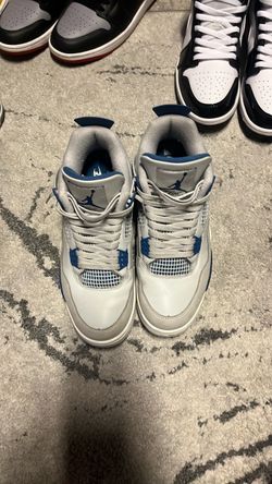 Air Jordan 4 Military Blue Sneakers size 11
