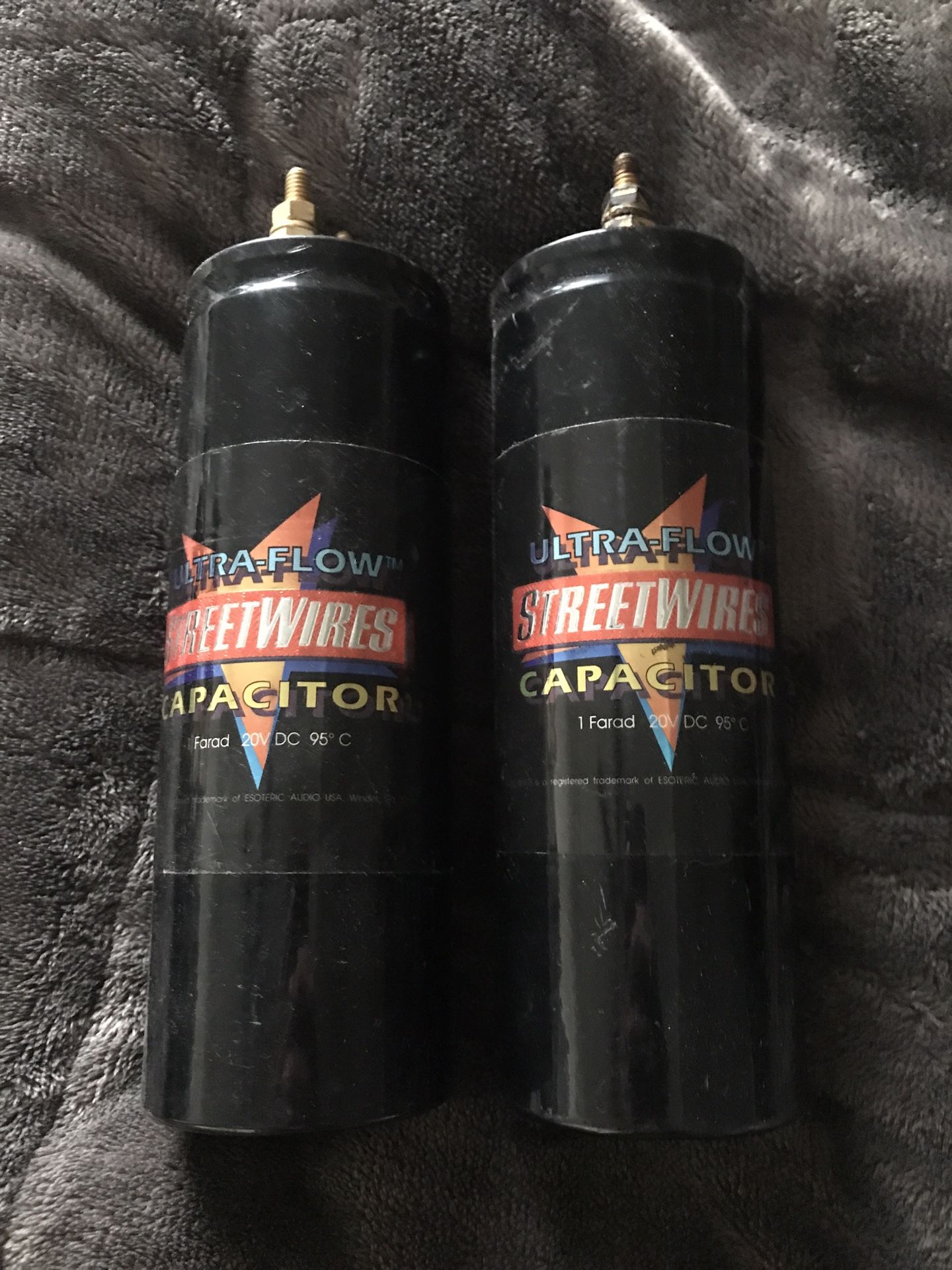 2 - StreetWires 1 Farad Capacitors