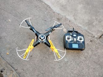 XTREEM DRONE AND CONTROLLER