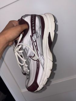 Nike Initiators