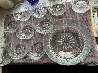 Arcoroc Serving Dish w/bowls