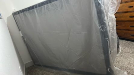 Queen box spring