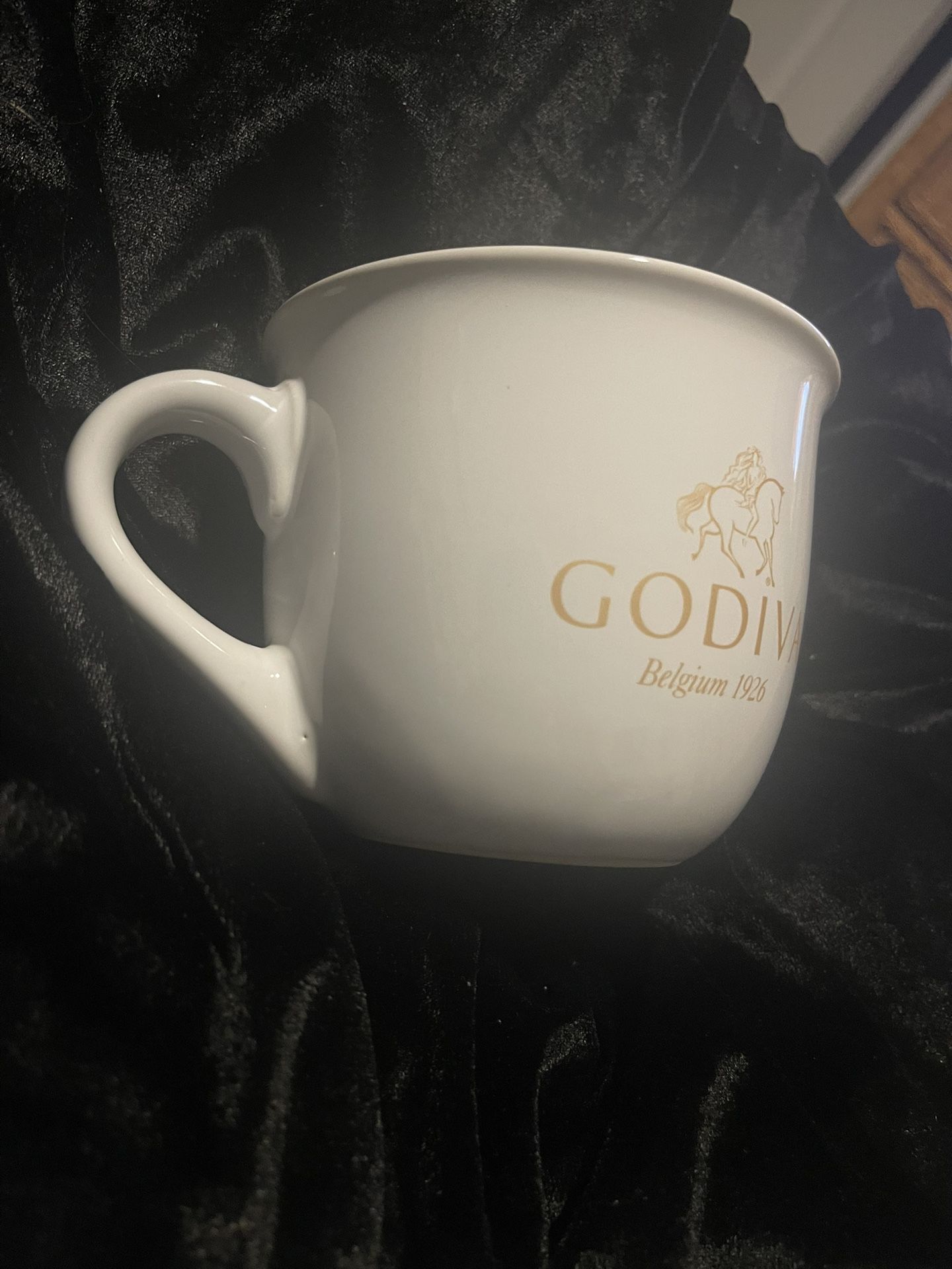 Large Godiva White Ceramic Cup 4”’High
