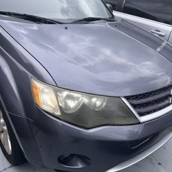 2008 Mitsubishi Outlander 