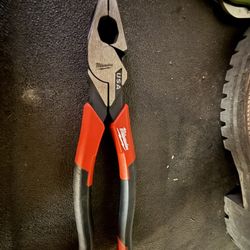 Lineman Pliers 