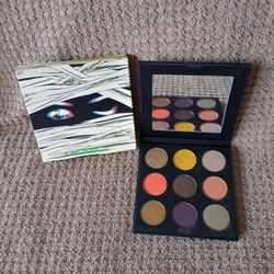 Limited Edition Mummy Eyeshadow Palette by Kylie Cosmetics