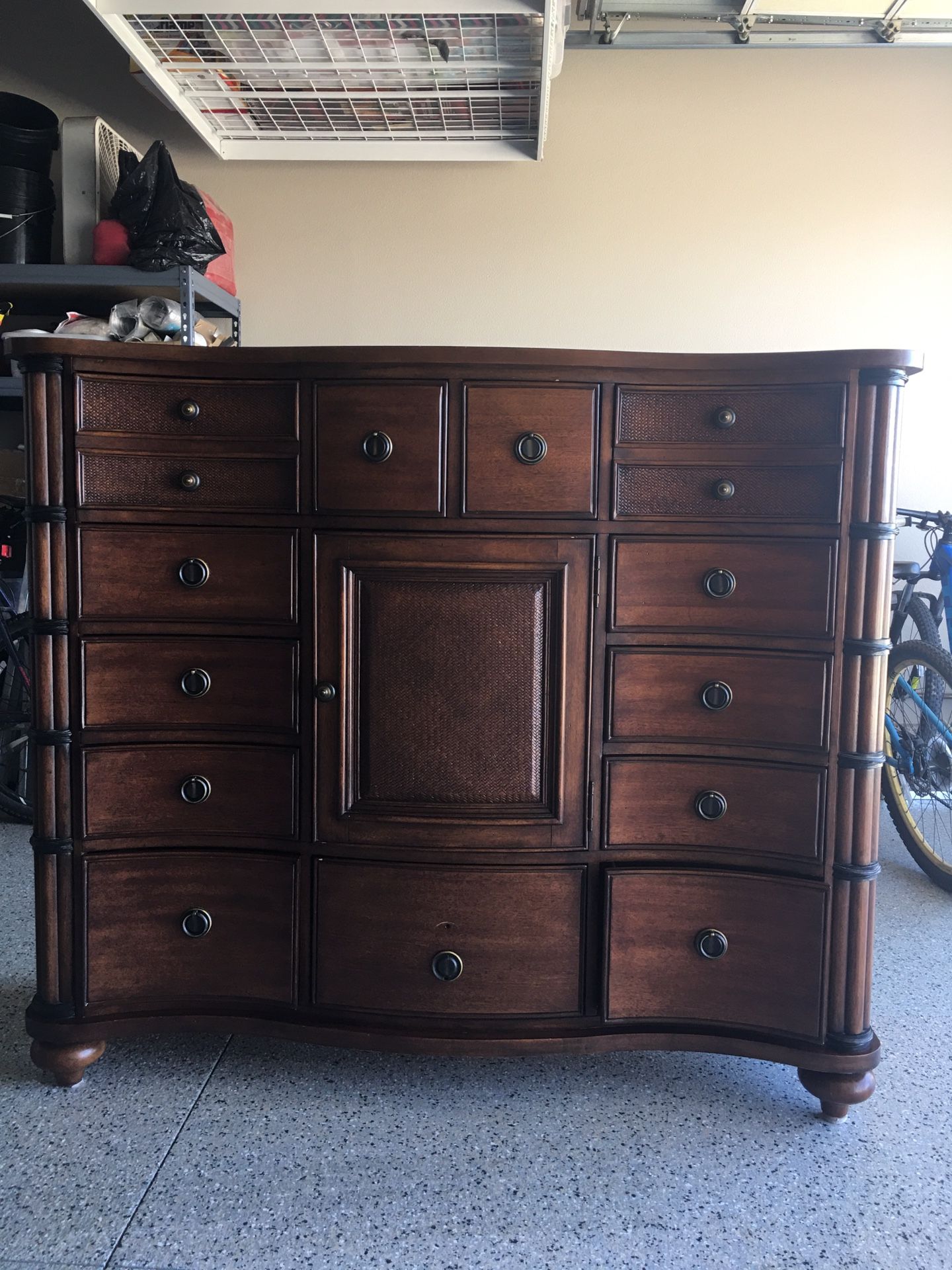 Cal King bedroom set for Sale in Riverside, CA OfferUp