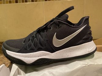 Karie Low- Basketball men shoe