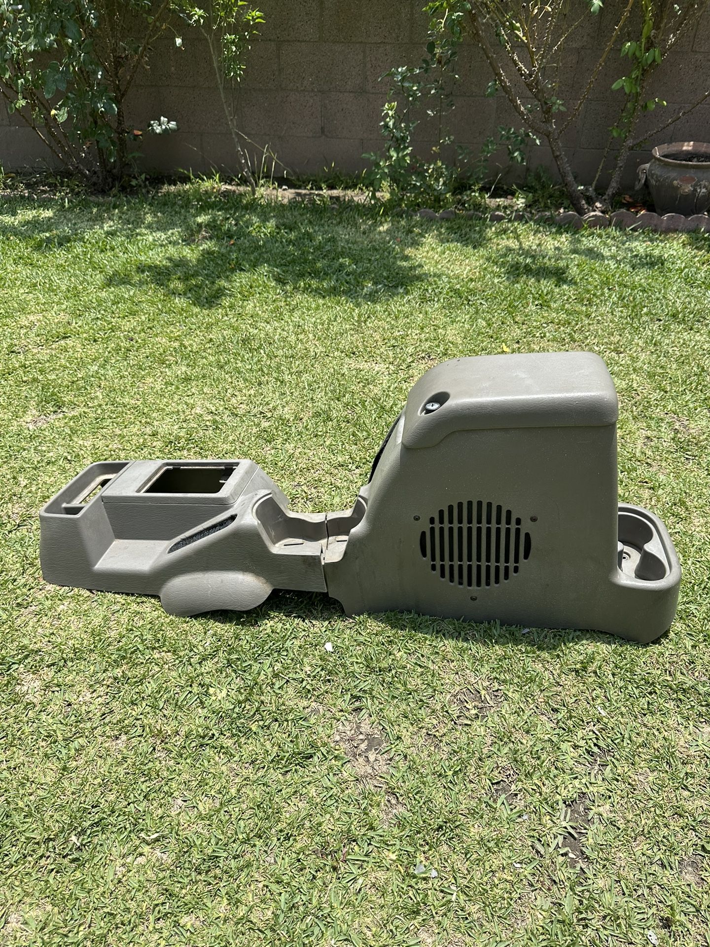 Jeep Wrangler TJ Oem Center Console Khaki Color 97-06