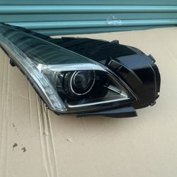 2015 2016 2017 2018 2019 Cadillac CTS V Right RH Xenon HID Black Headlight OEM