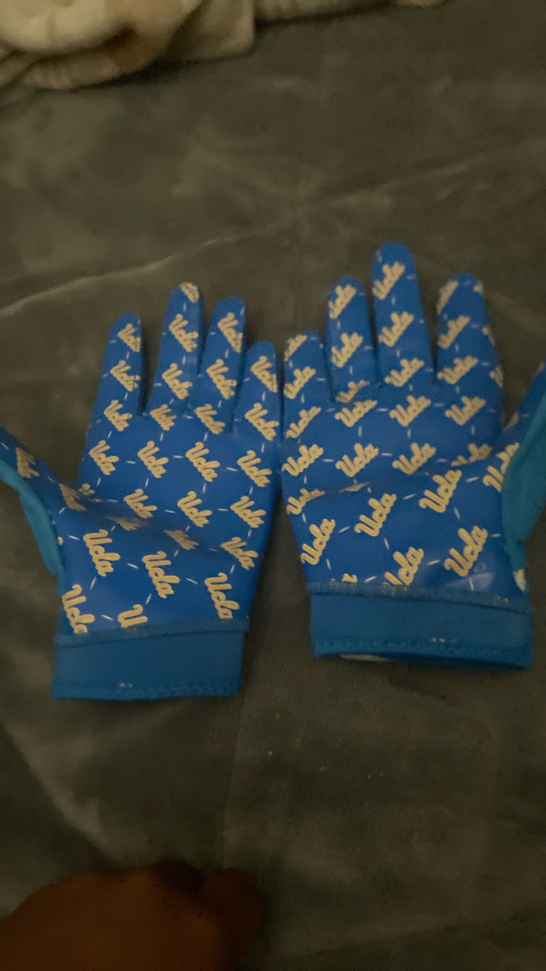 UCLA Gloves