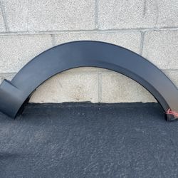 2020-21-22-23-2024 Mazda CX-30 Right passenger side Front Fender Flare Oem