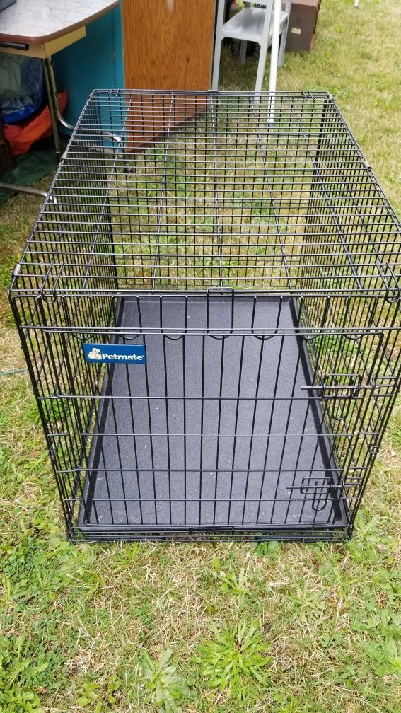 Medium dog kennel