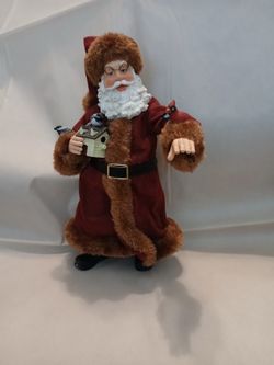 Santa Clause Figurine