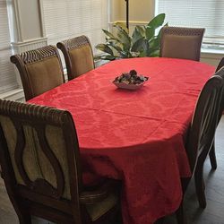 Six Place Dining Table & Leaf Set