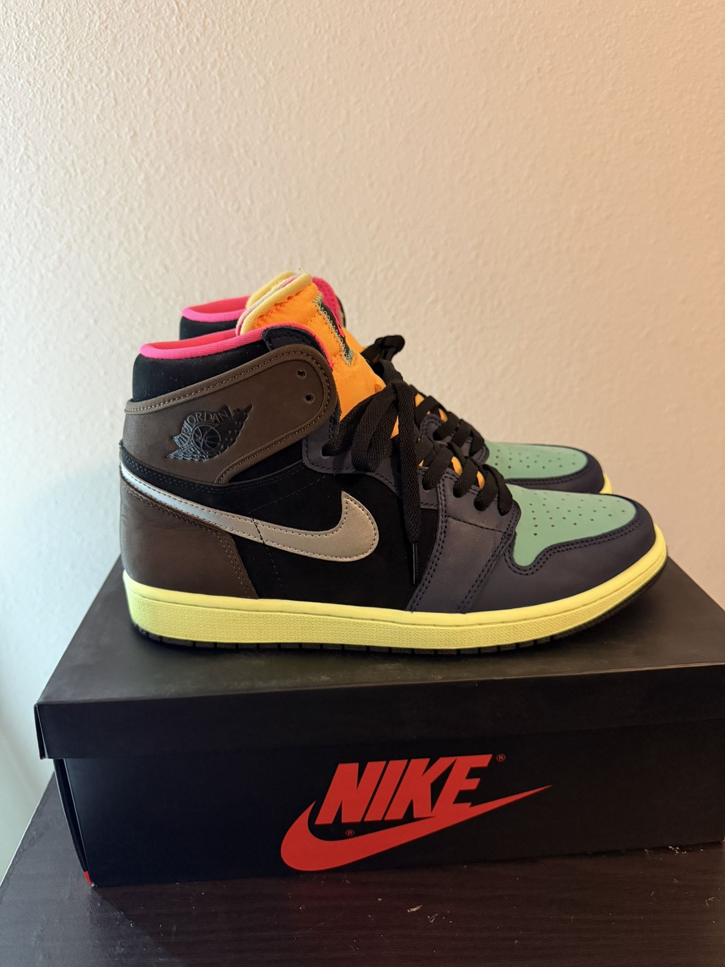 Jordan 1 High Biohack