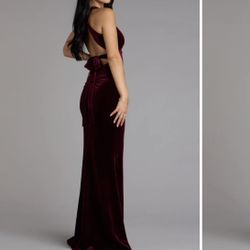 Used Beautiful burgundy Velvet Windsor Formal Dress