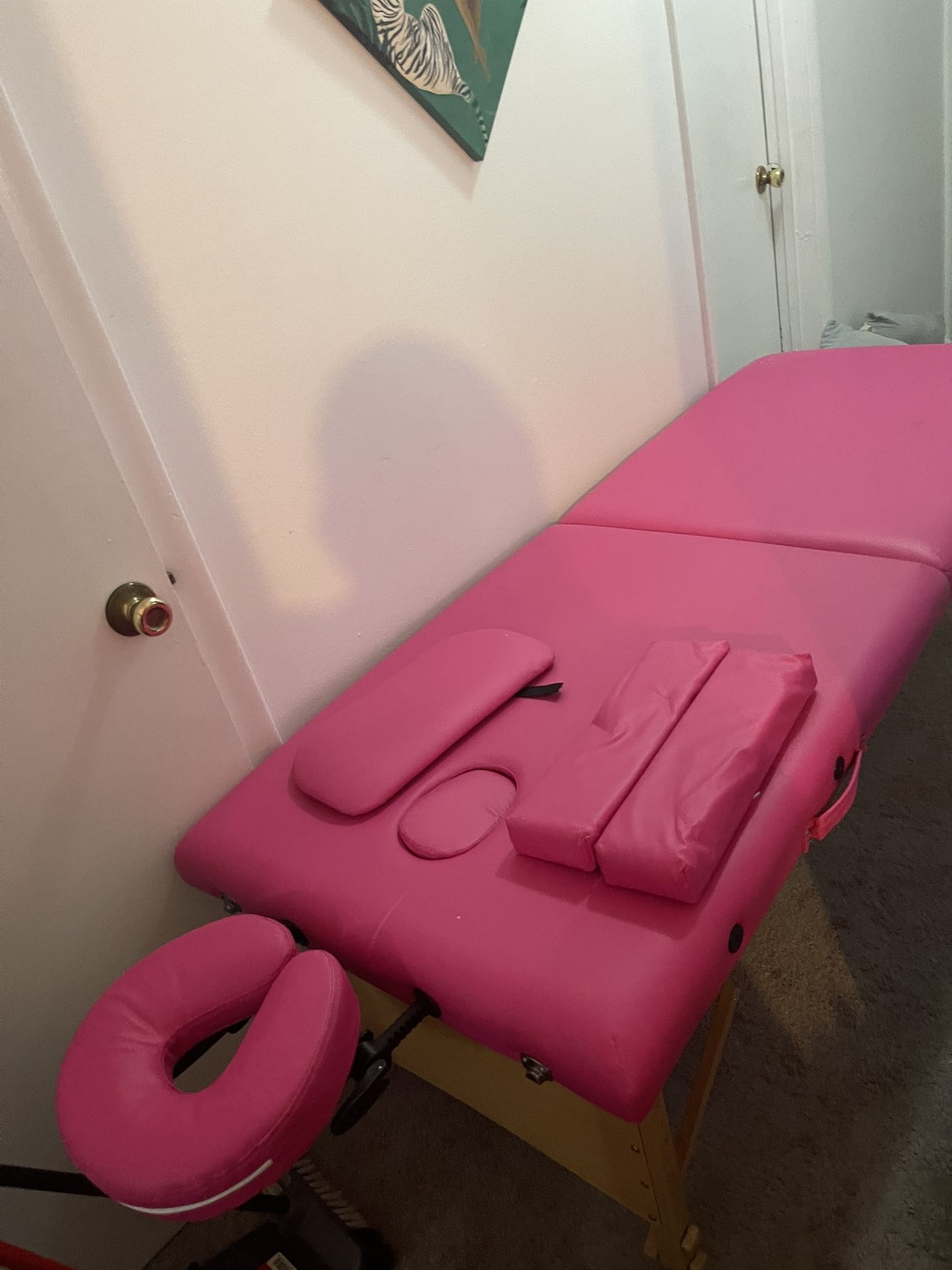 Massage/ Lash Bed