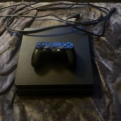 PS4 Slim