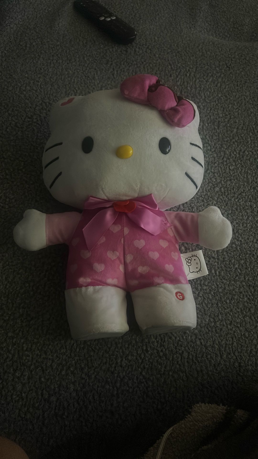 Valentine Hello Kitty Music Greeter 