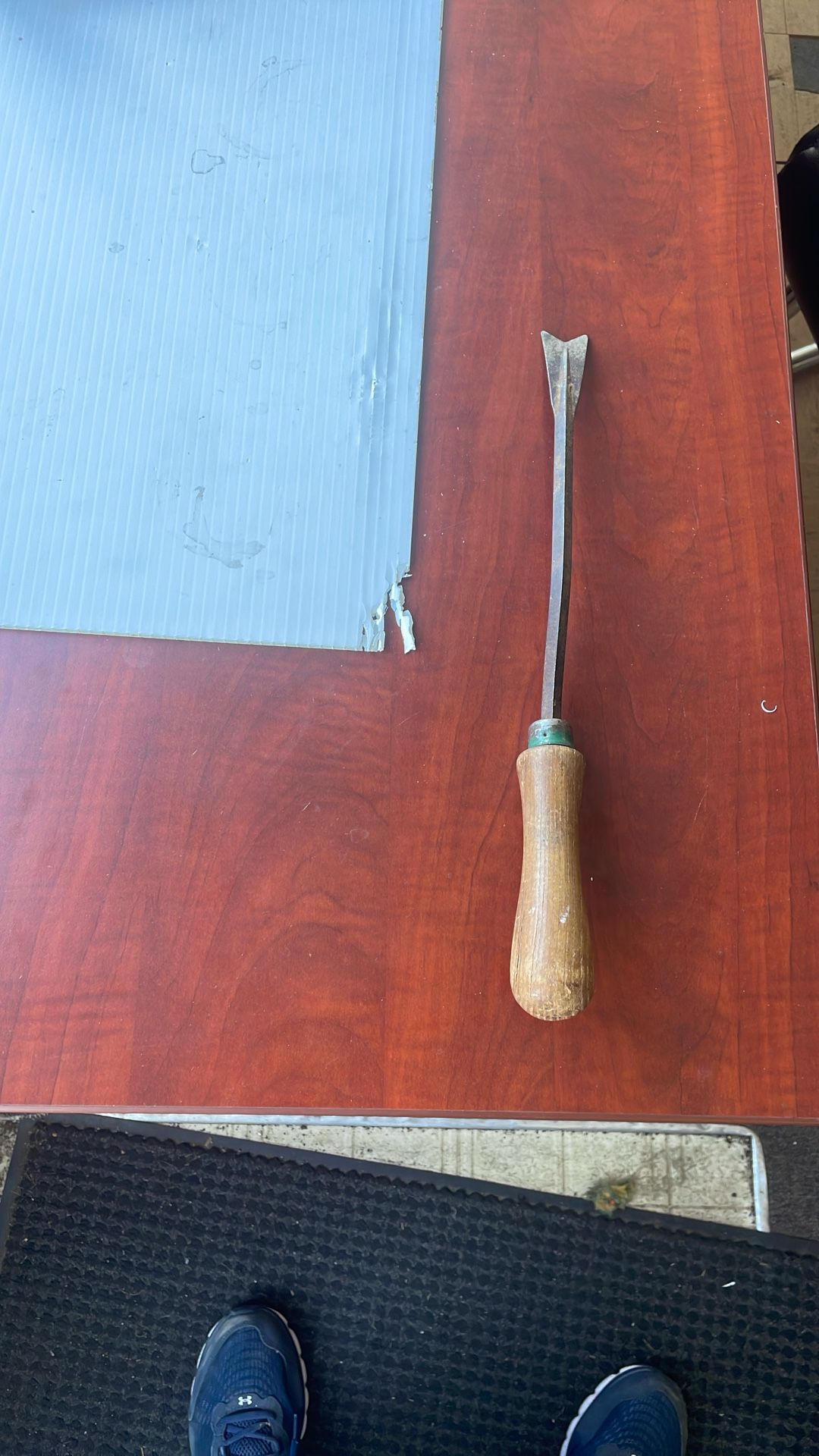 Vintage Gasket Tool