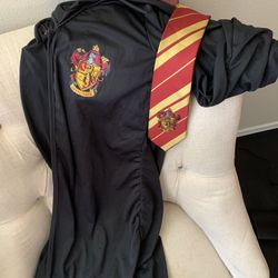 Harry Potter Gryffindor robe and tie