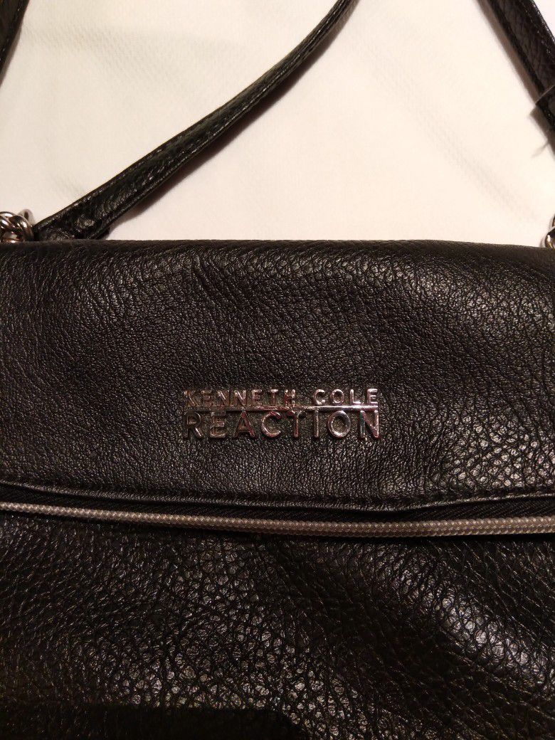 Kenneth Cole Reaction Small Purse .. Check Out My Other Post