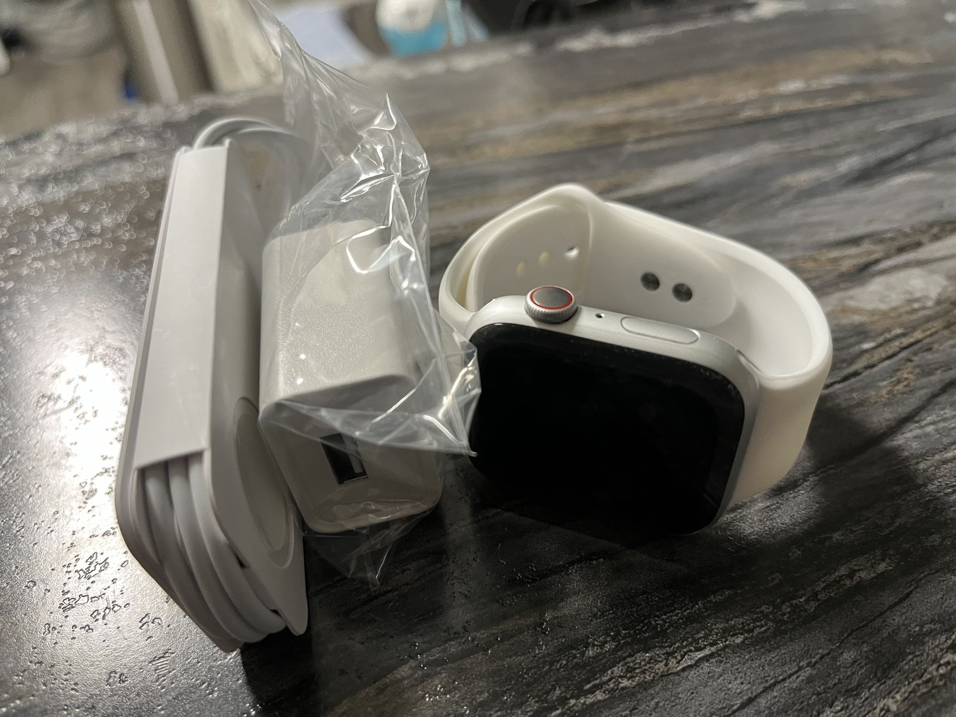 Apple Watch Series 8 45 Mm GPS And Cellular Version 