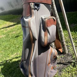 vintage golf bag and clubs
