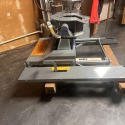 BW Companion slider  5th Wheel Hitch