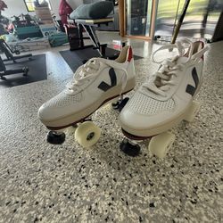 Veja x Flaneurz Roller Skates