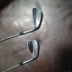 Is A TaylorMade Pitching Wedge And Sandwich Pretty Much Brand New New Both Of Them