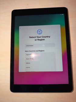 Apple iPad Space Gray
