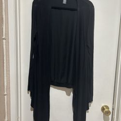 Woman’s Cardigan 
