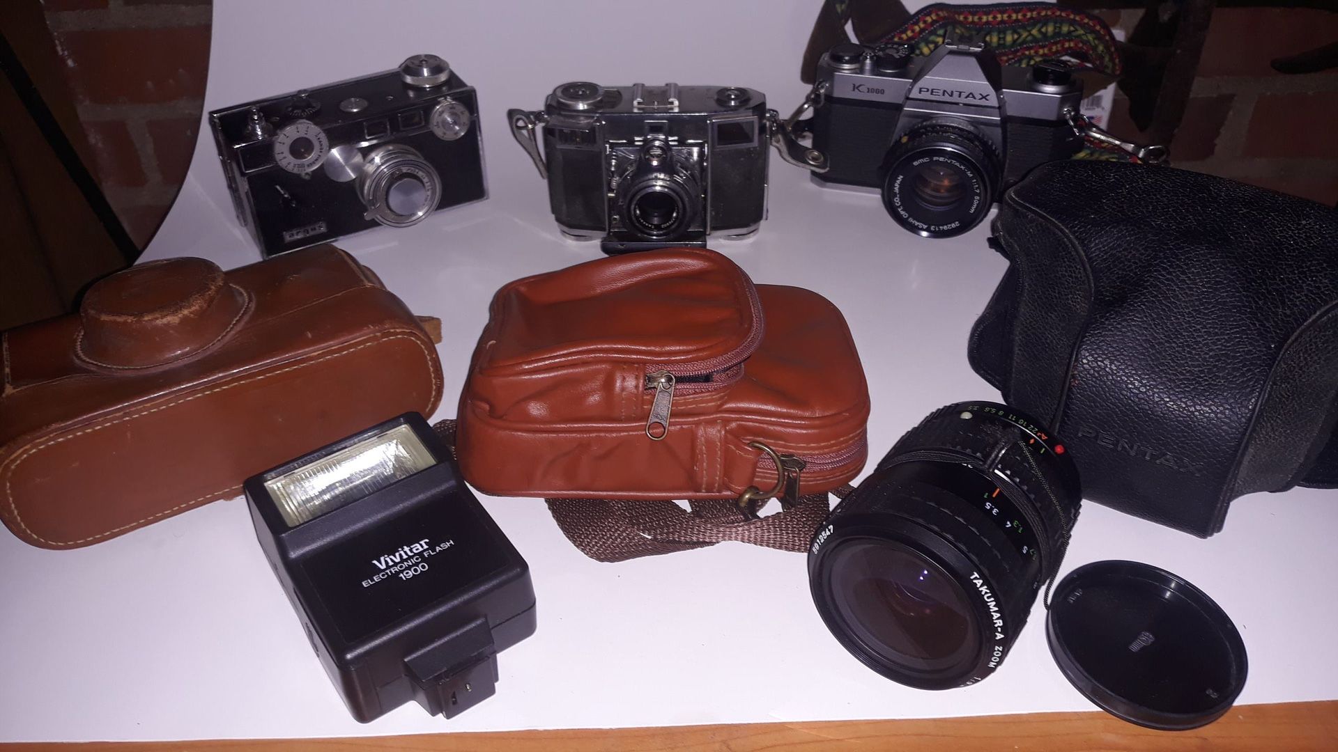 3 Vintage Cameras w Lenses , Tripods & Accessories