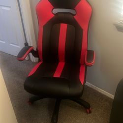 Red And Black Gaming Chair 
