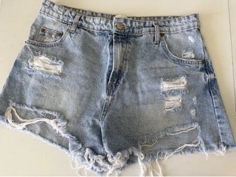 Juniors size large shorts