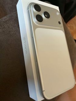 iPhone 17 pro max