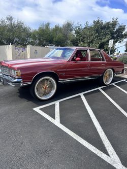 1977 Pontiac Bonneville