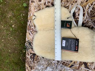 Western Sheepskin Wool Seat Saver