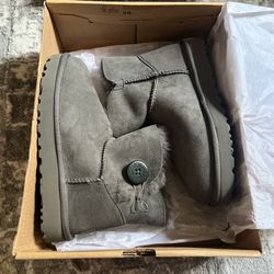 Women Ugg Boots 