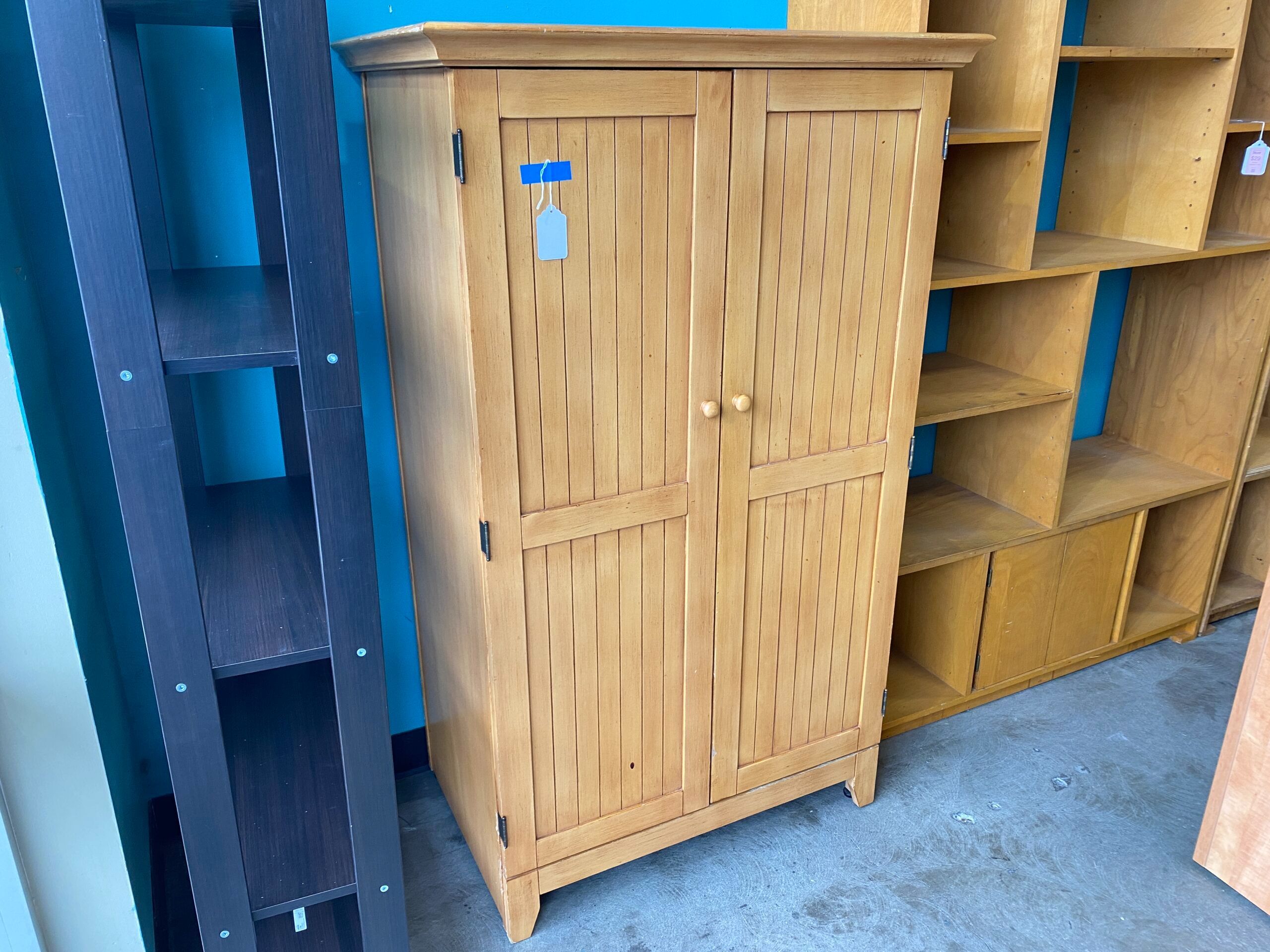 Vertical Panel Secretary Desk with 2 Drawers