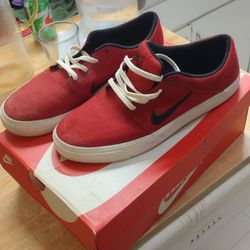 Nike shoes