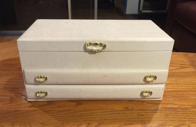 1960s Vintage Buxton Jewelry Box