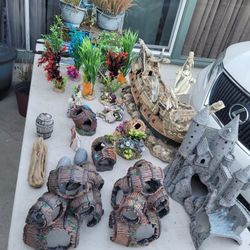 Big Castle Ornament For Fish Tank.