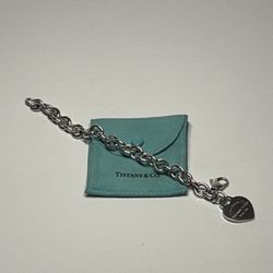 Authentic Return to Tiffany & Co. Heart Tag Charm Bracelet 925 Sterling Silver