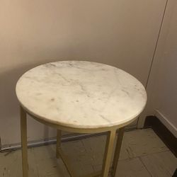 marble table 