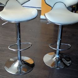 Bar Stool Set